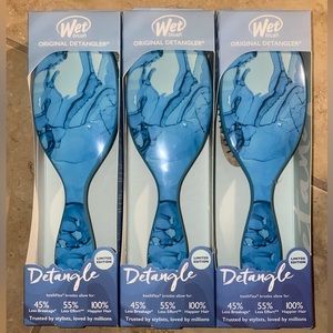 LOT OF 3 Wet Brush Original Detangler Brushes - New In Box - 3 Blue